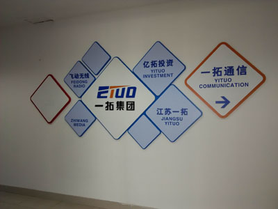 �Ϸʼ�ë��̺��ϴ